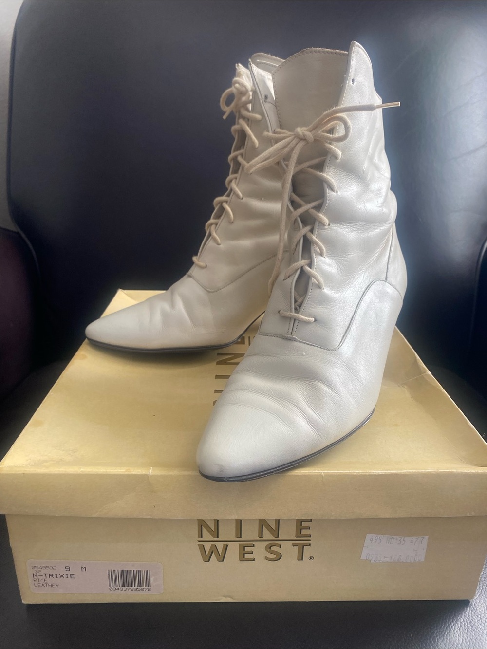 Nine West Vintage Lace-Up Pointed Toe Ankle Boots in Cream